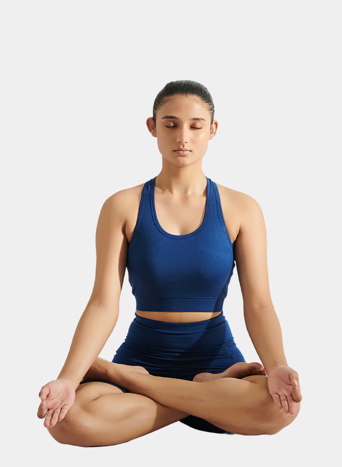 Aero Bra Top Navy Peony - Image 6