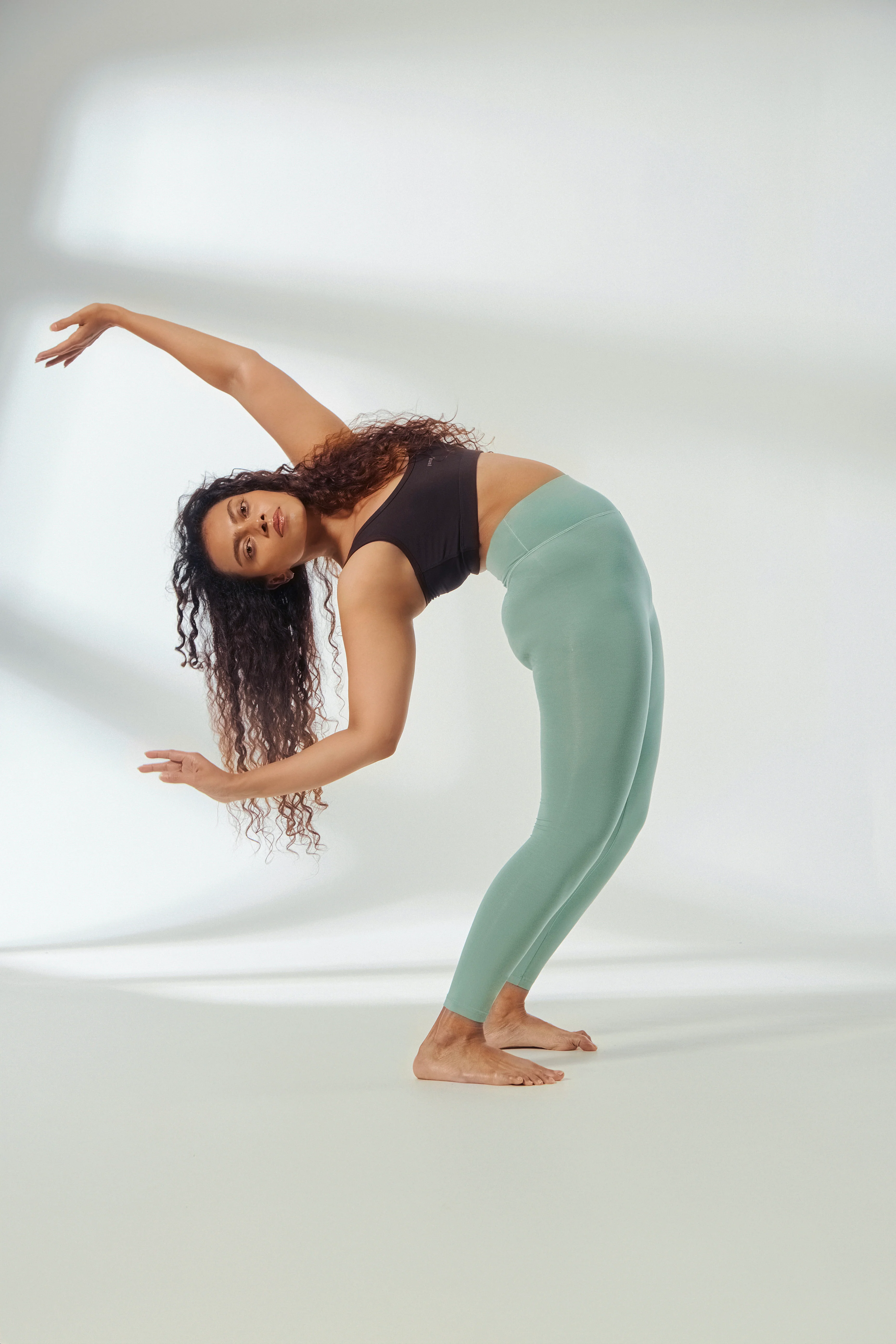 Aero Leggings Surf Blue - Image 6