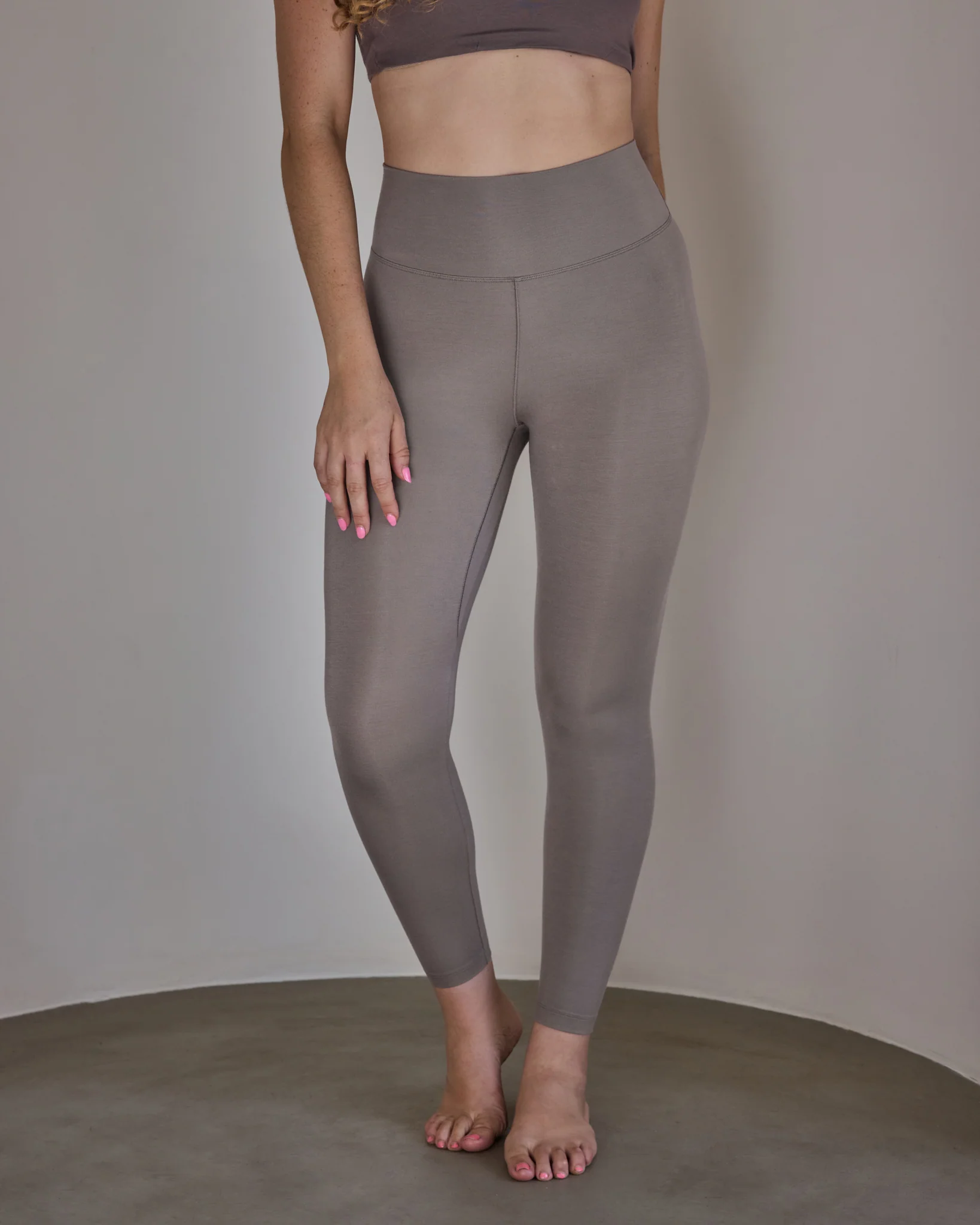 Aero Leggings Sand grey - Image 4