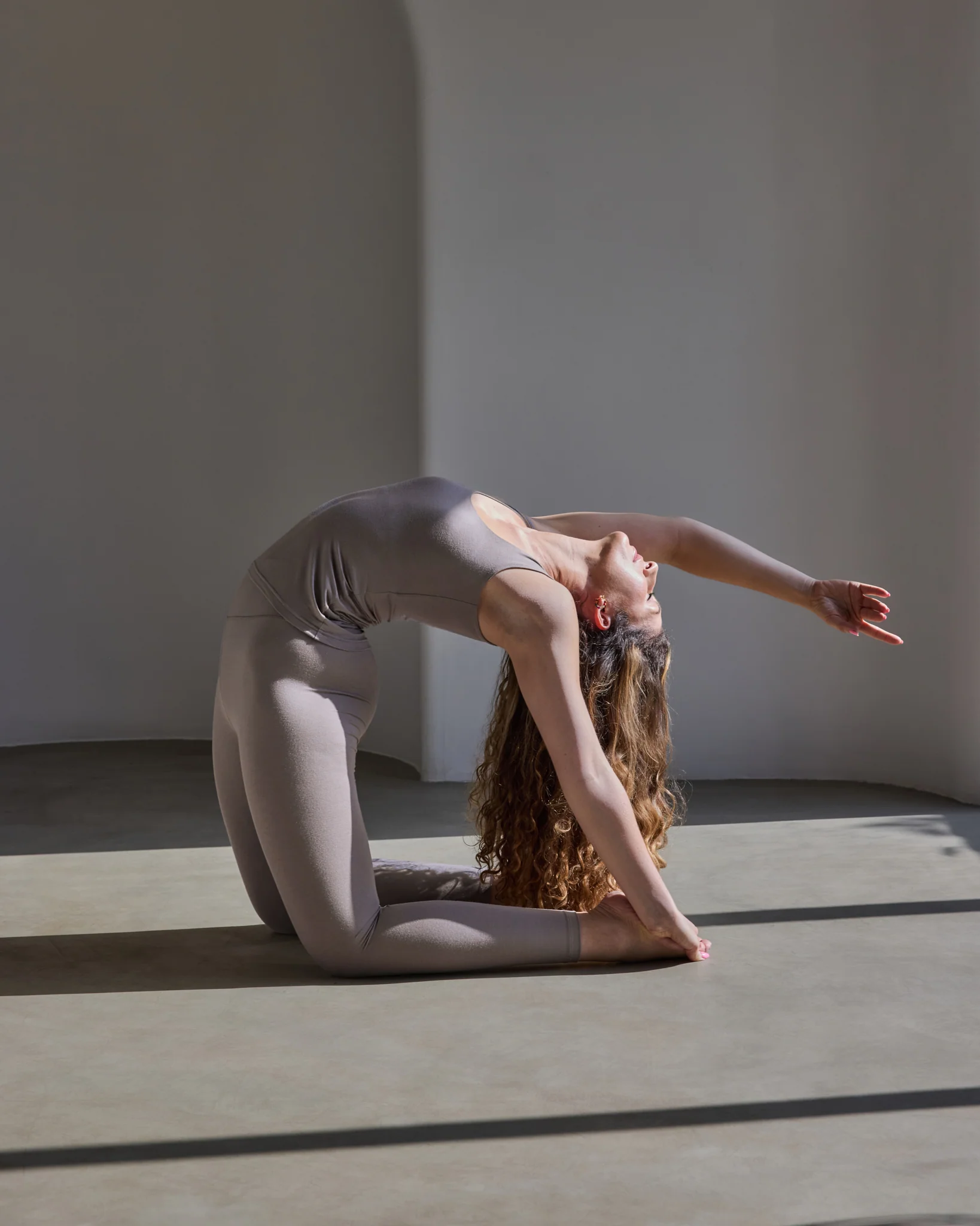 Aero Leggings Sand grey - Image 6