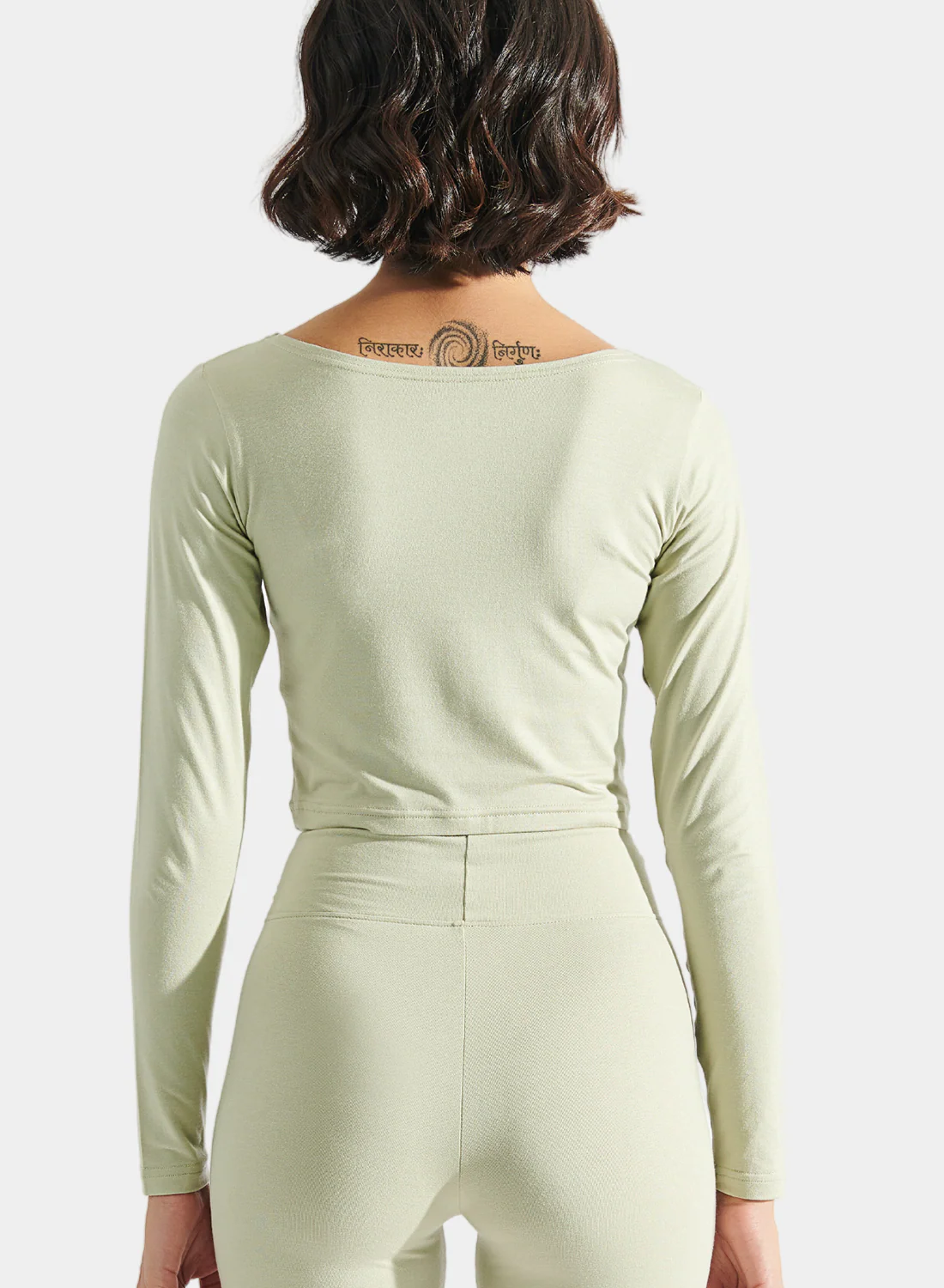 Aero Long Sleeve Crop Tee Alfa Beige - Image 5