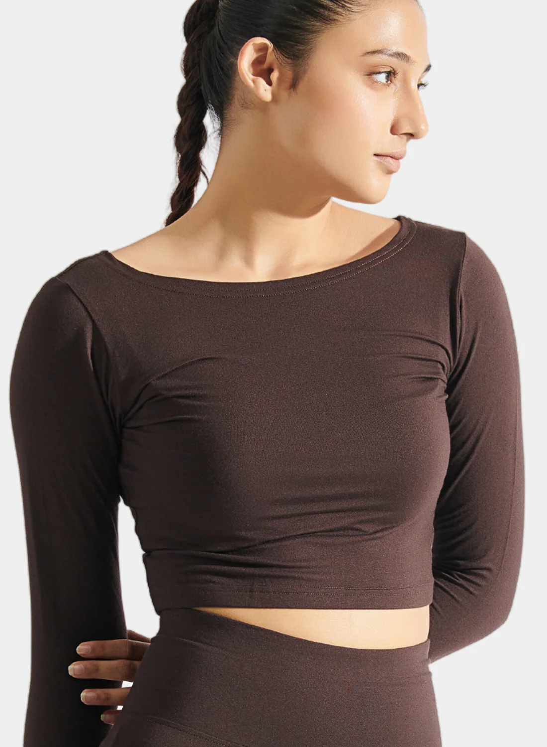 Aero Long Sleeve Crop Tee Alfa Beige - Image 7