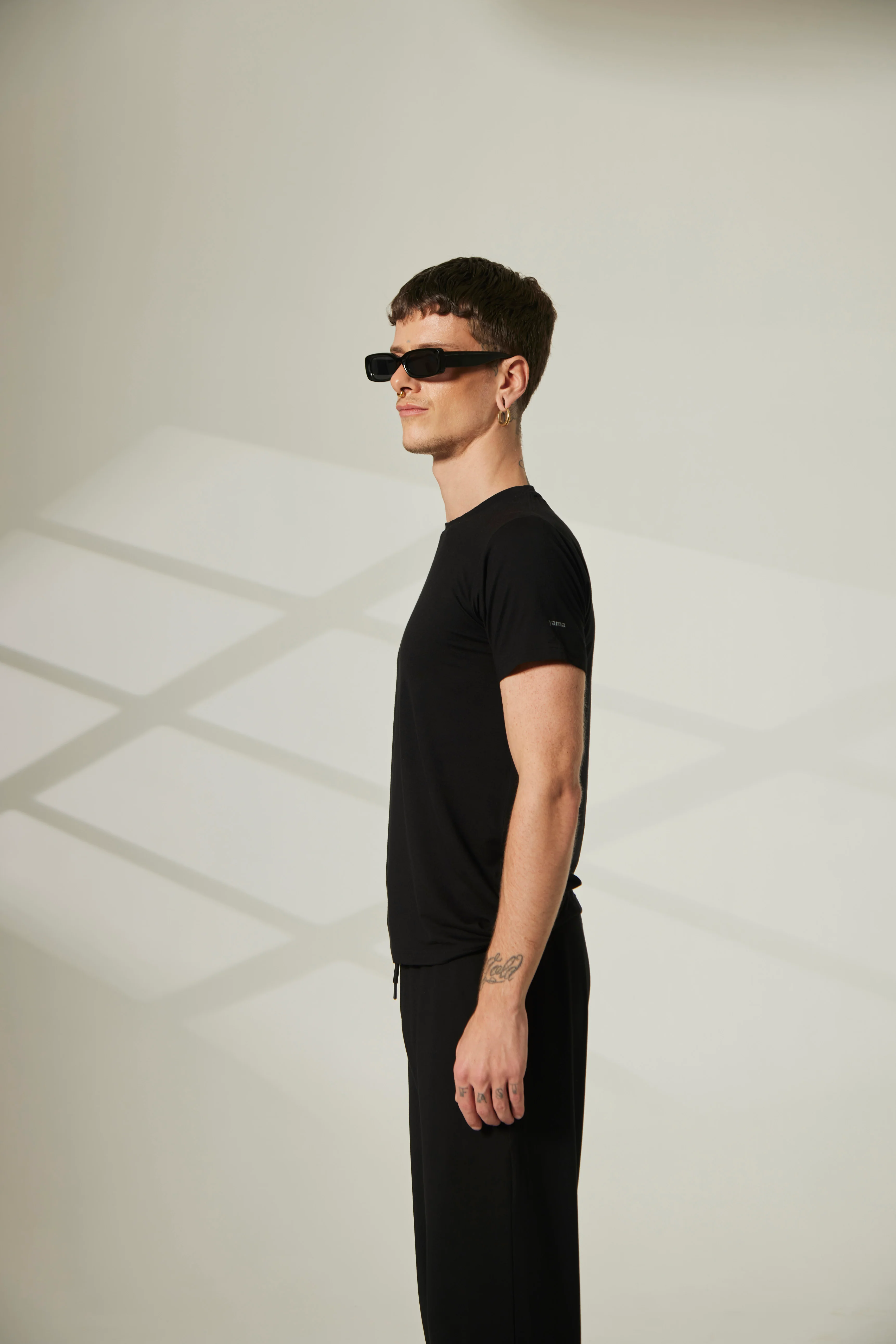 Aero Regular Tee Midnight Black - Image 3