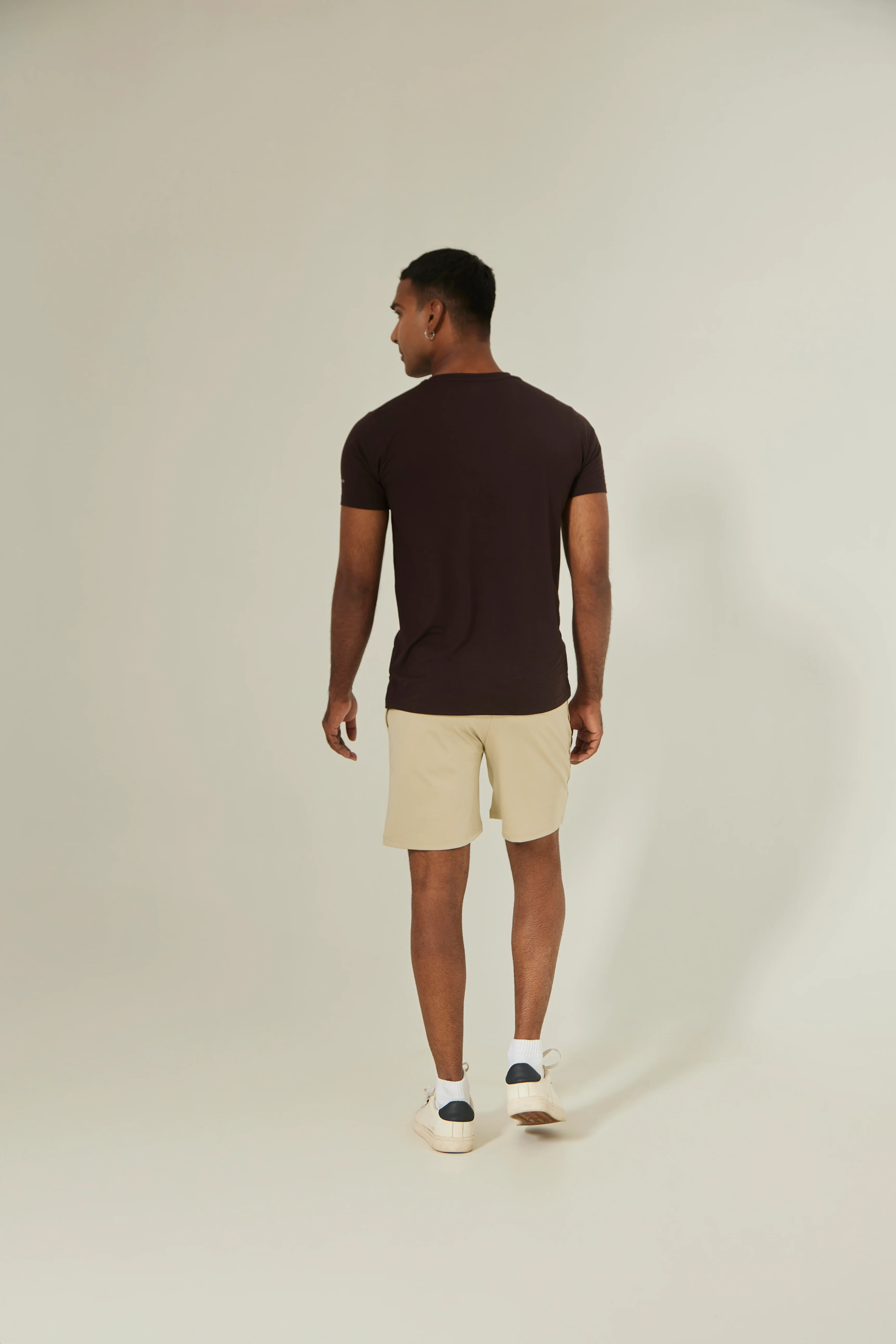 Aero Regular Tee Espresso - Image 4