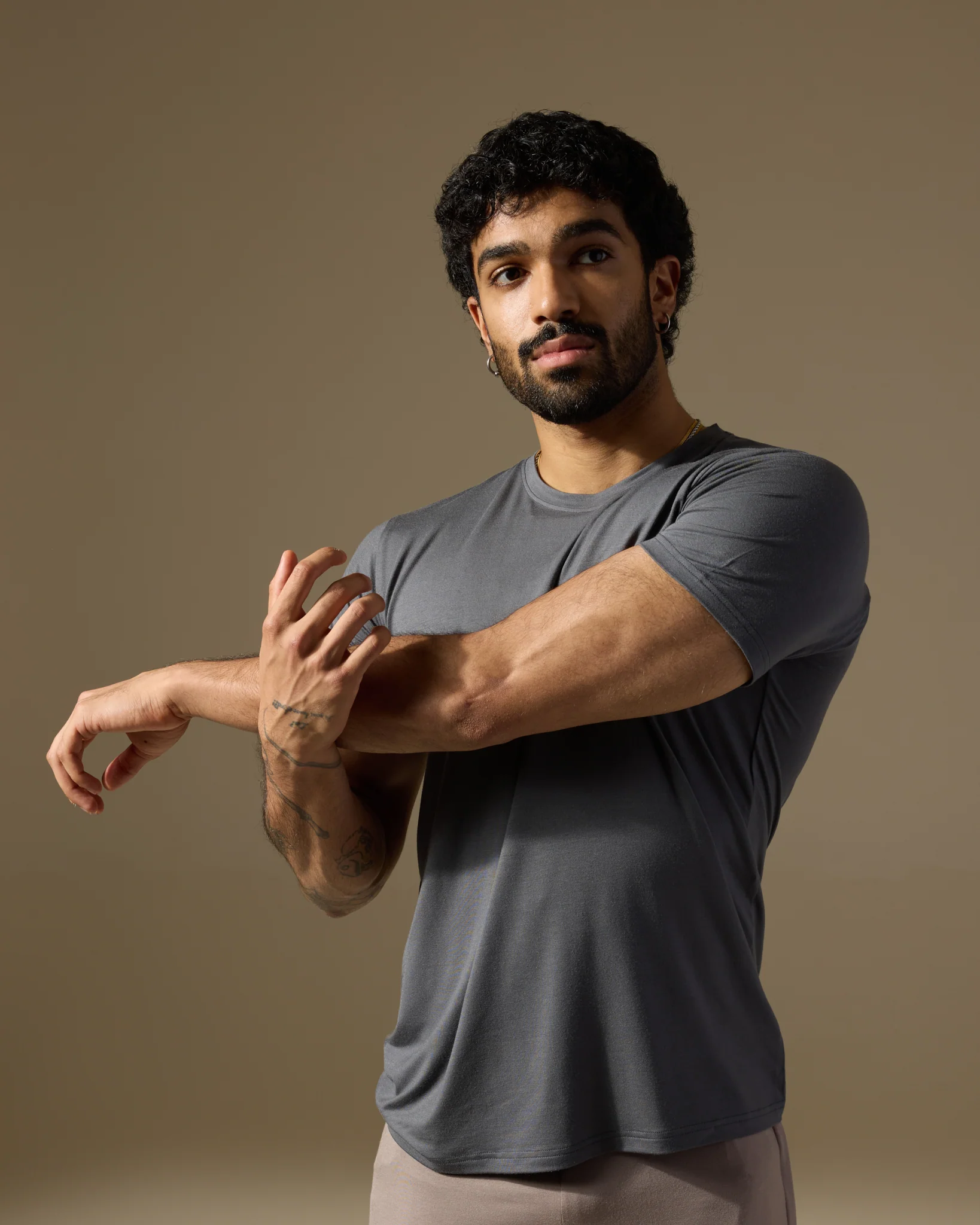 Aero Regular Tee Stone Grey - Image 3