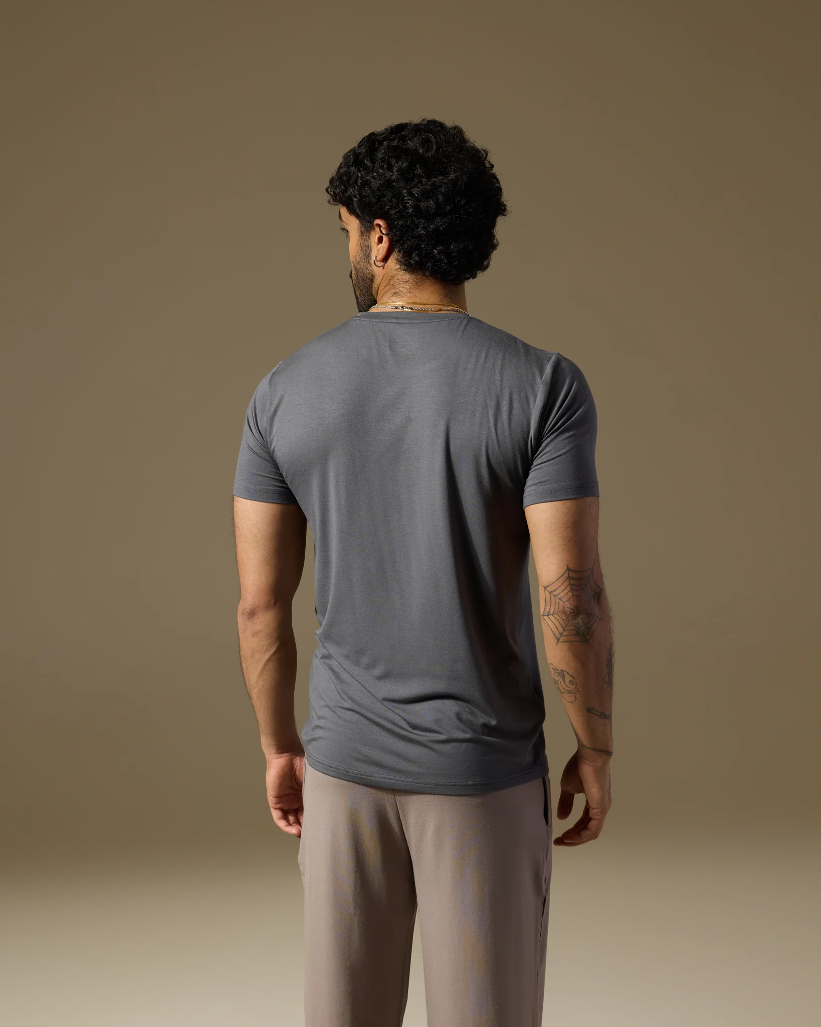 Aero Regular Tee Stone Grey - Image 4