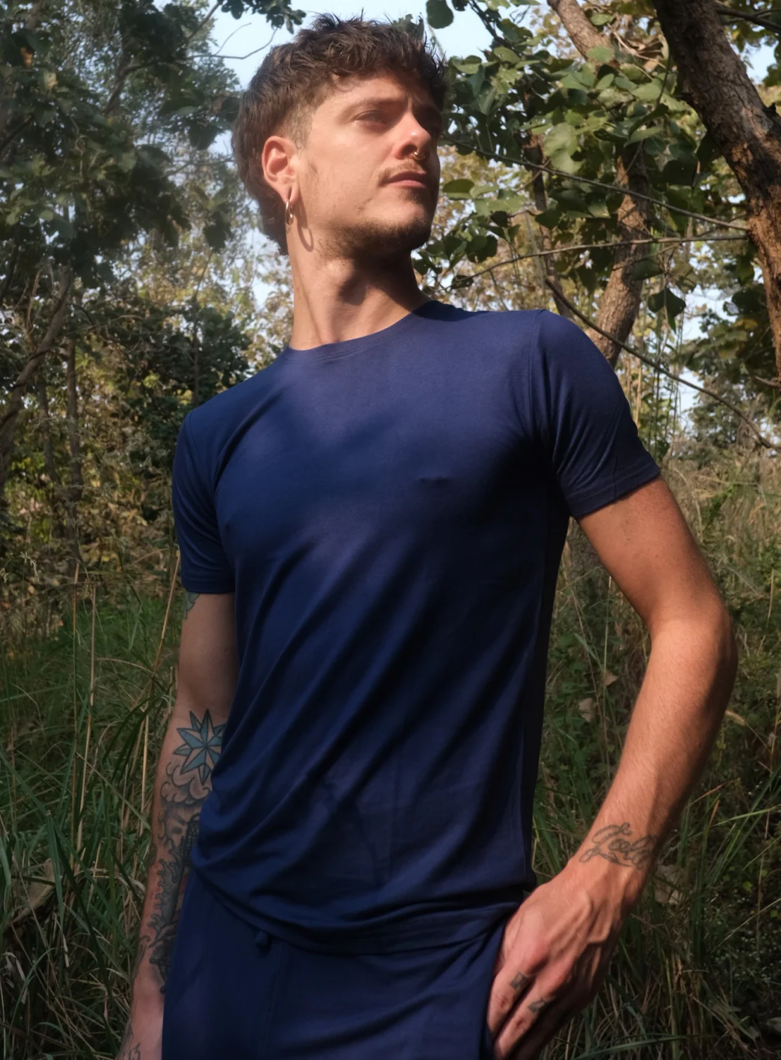 Aero Regular Tee Navy Peony - Image 6