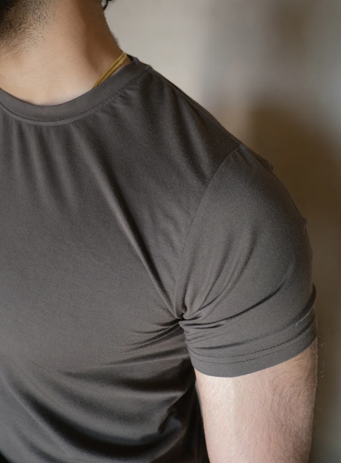 Aero Regular Tee Olive - Image 3