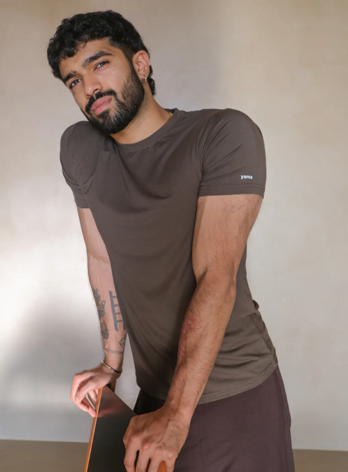 Aero Regular Tee Olive - Image 4