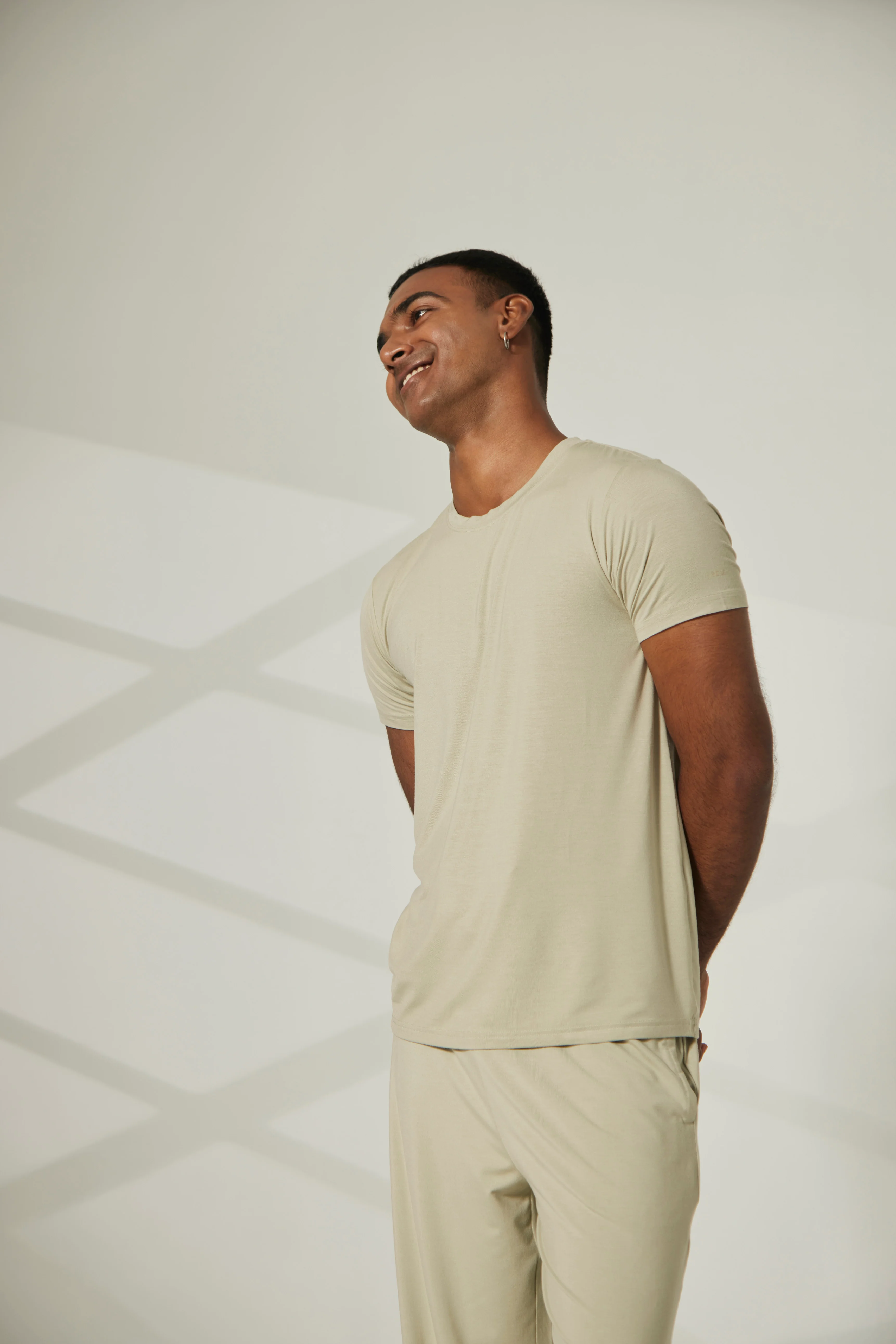 Aero Regular Tee Alfa Beige - Image 5