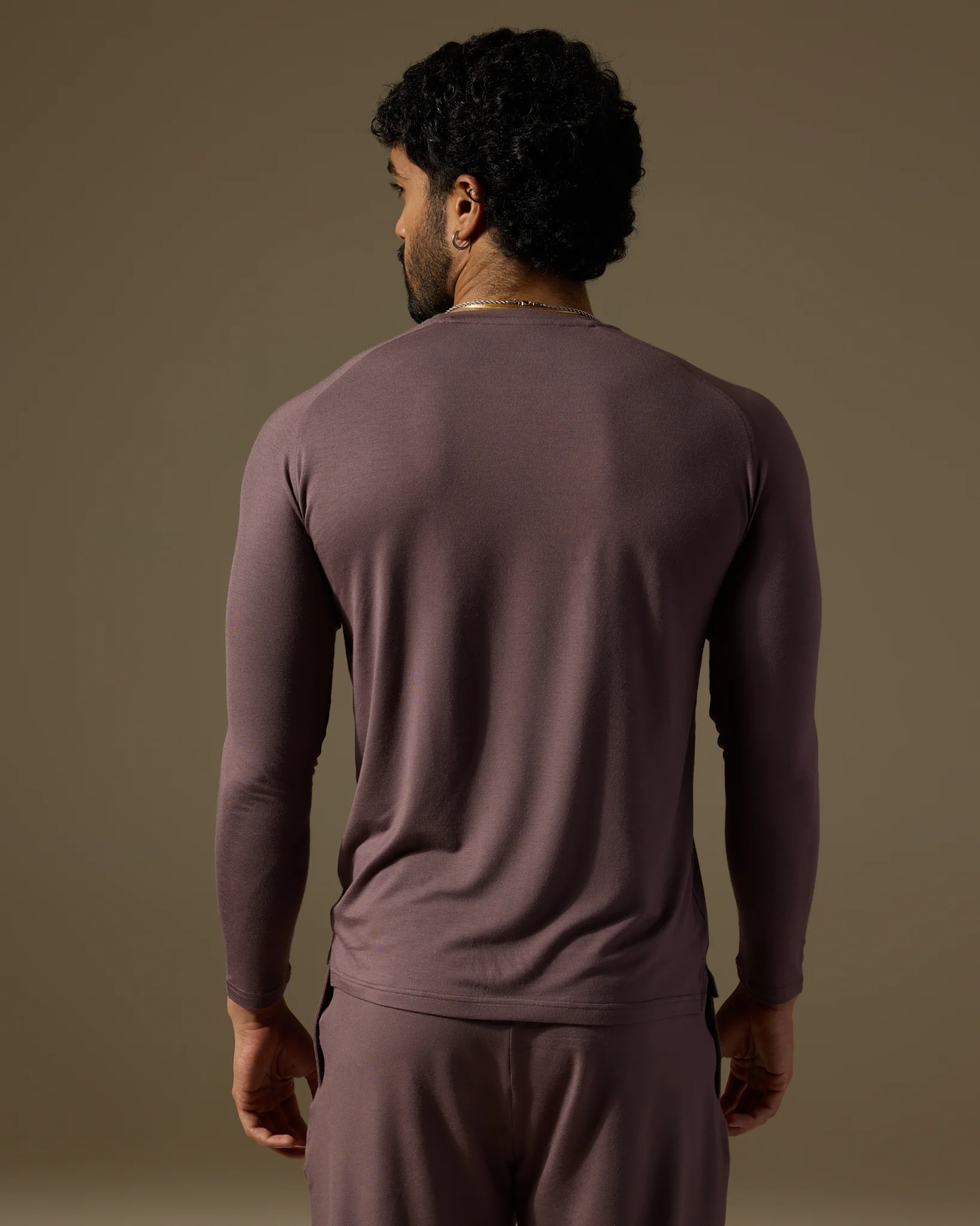 Aero Slim Fit Tee Long Sleeves Dusty Fig - Image 5