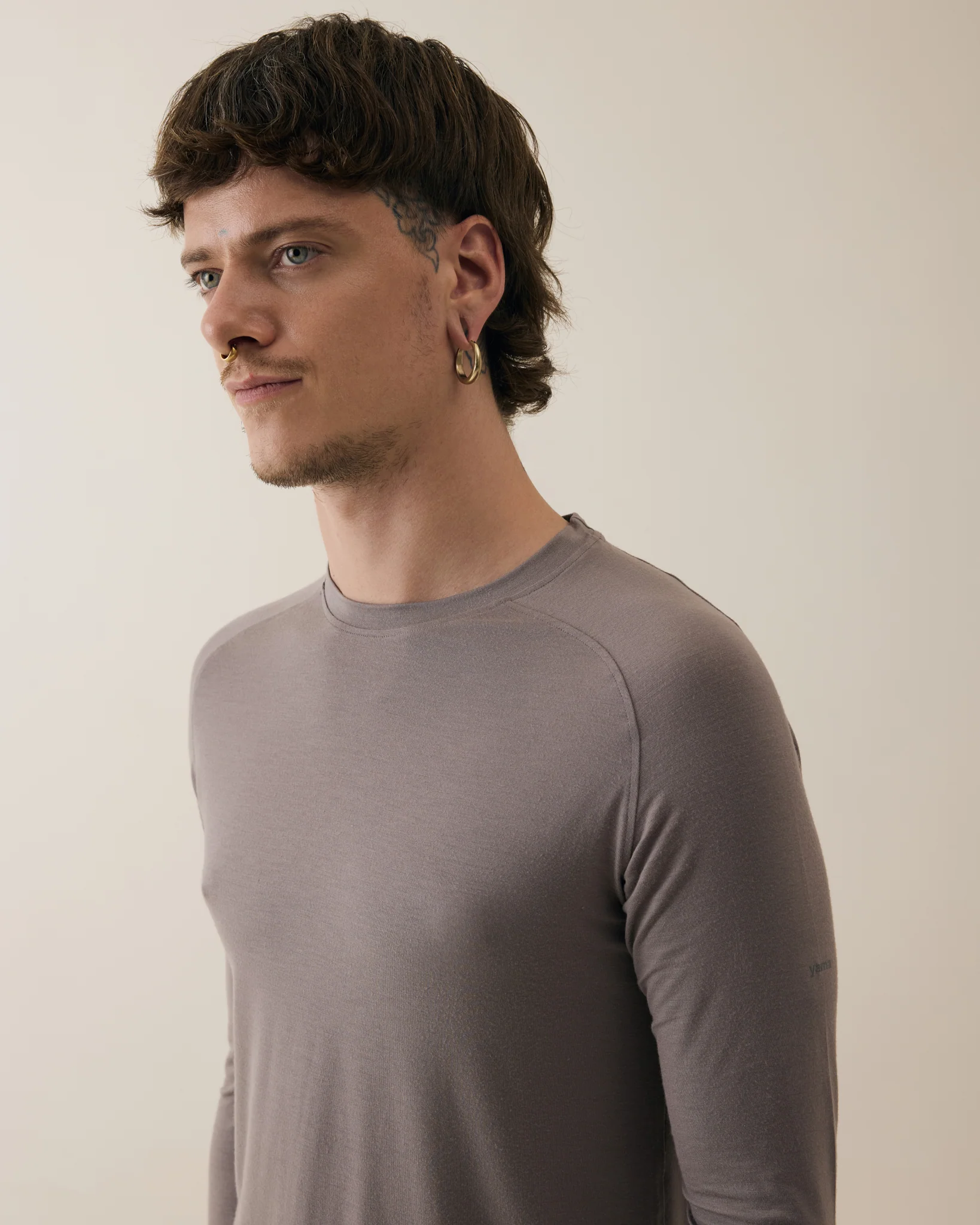 Aero Slim Fit Tee Long Sleeves Sand Grey - Image 3