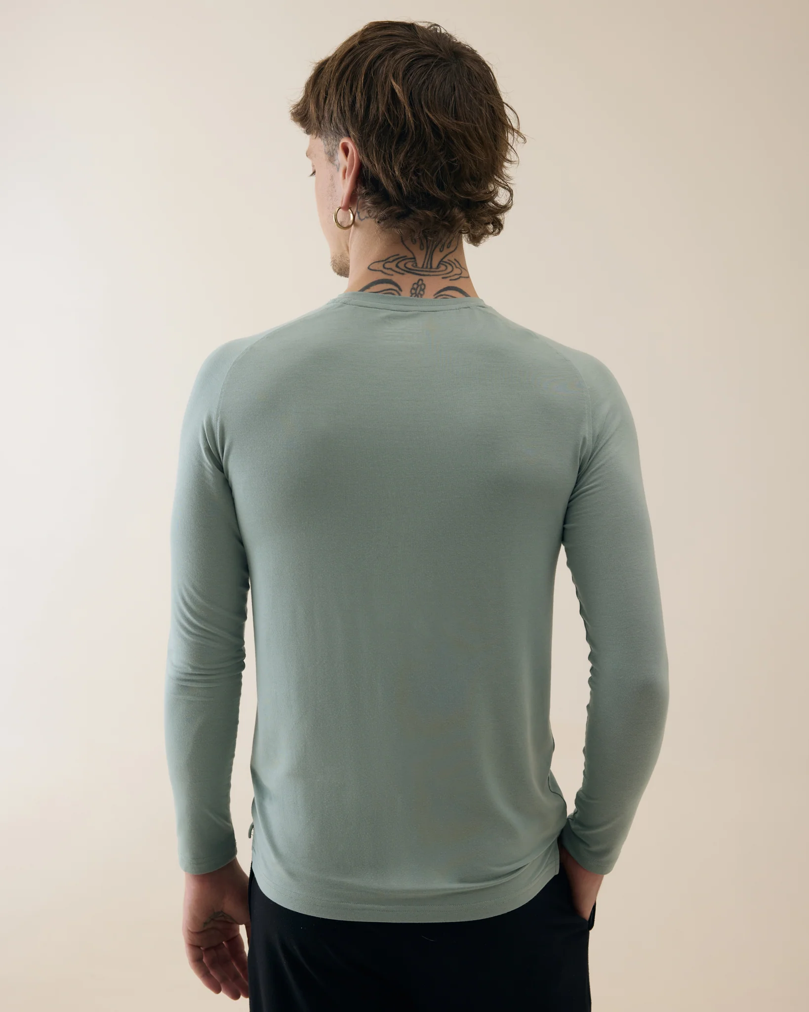 Aero Slim Fit Tee Long Sleeves Surf Blue - Image 4