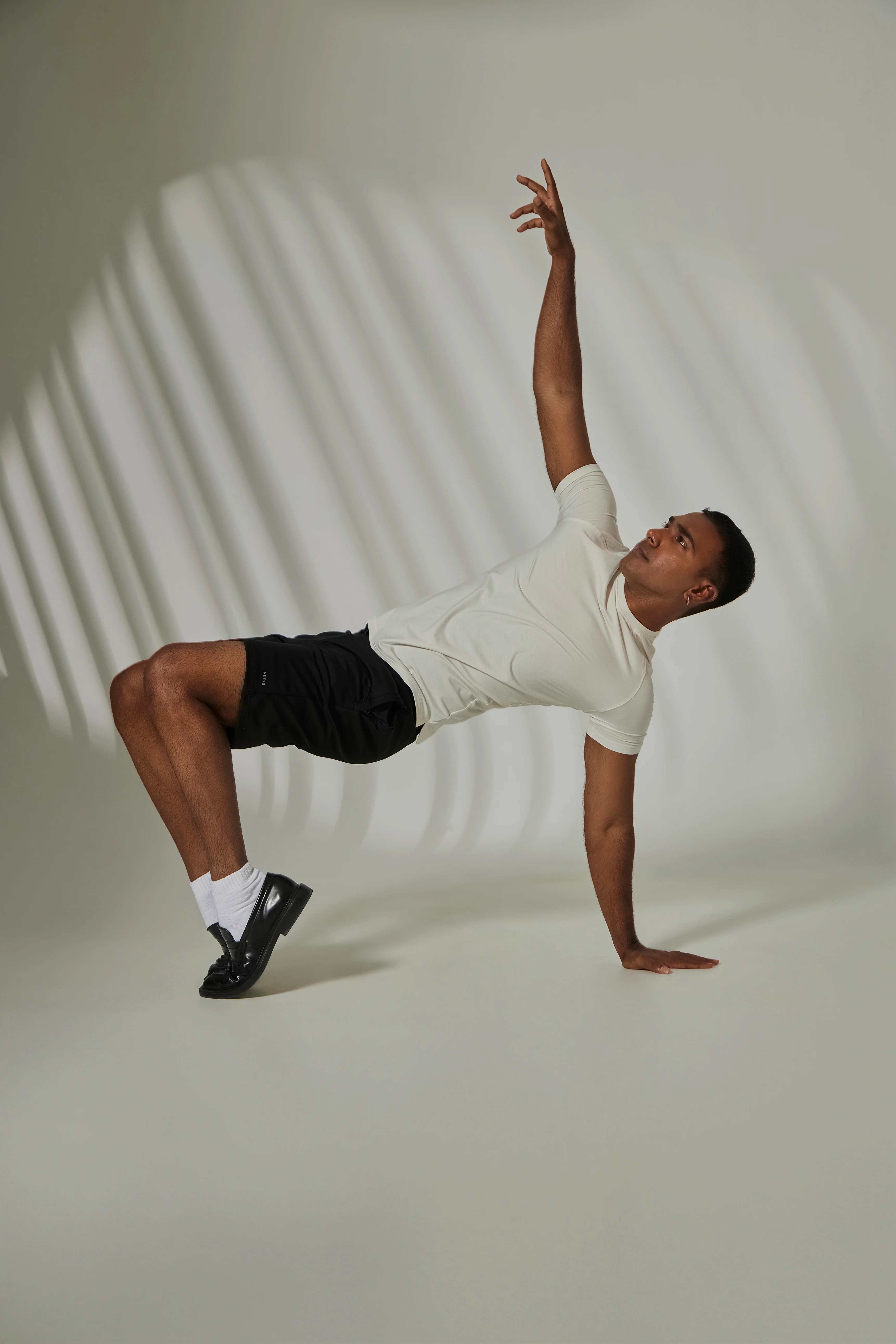 Aero Slim Fit Tee Short Sleeves Pure  White - Image 4