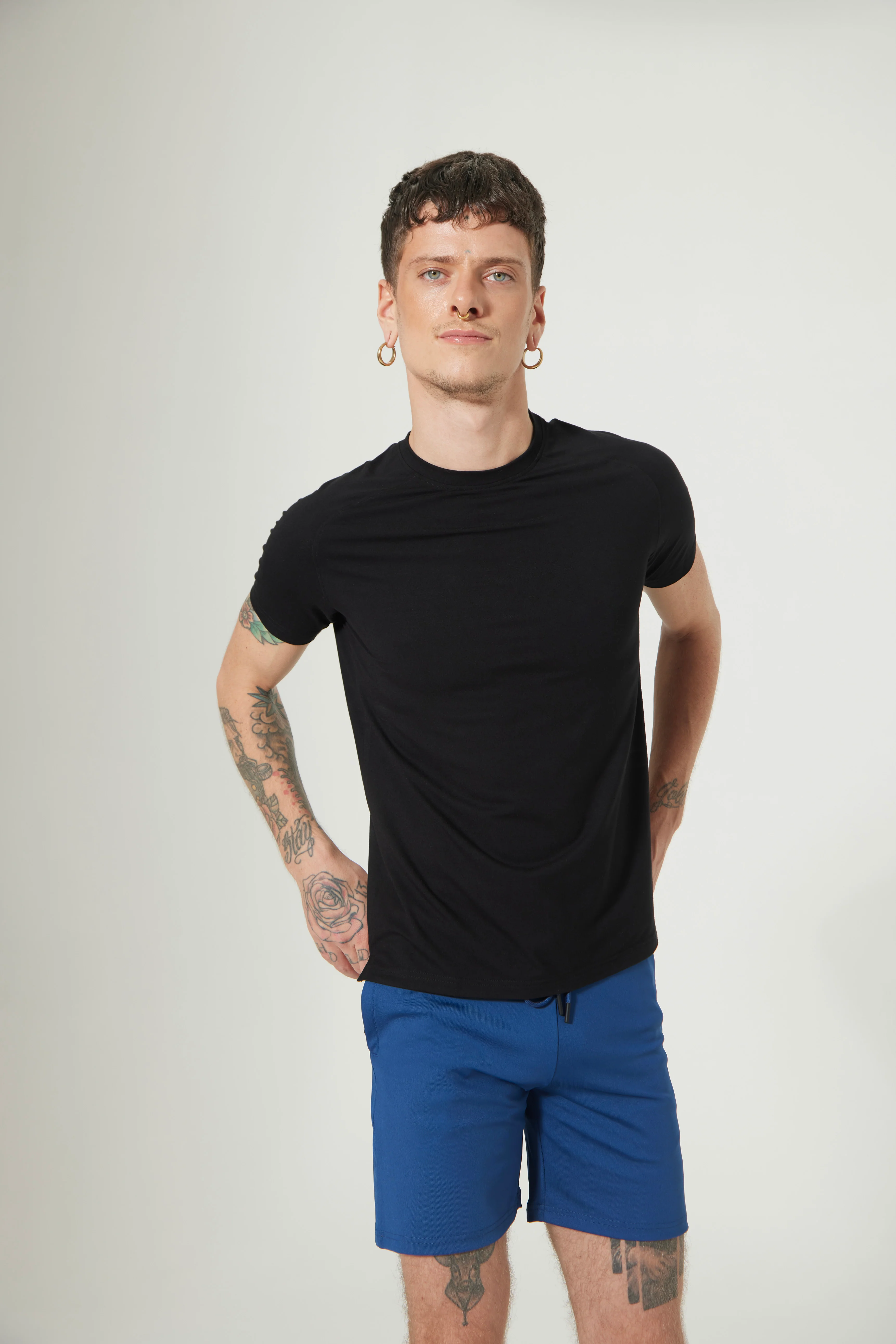 Aero Slim Fit Tee Short Sleeves Midnight Black - Image 4