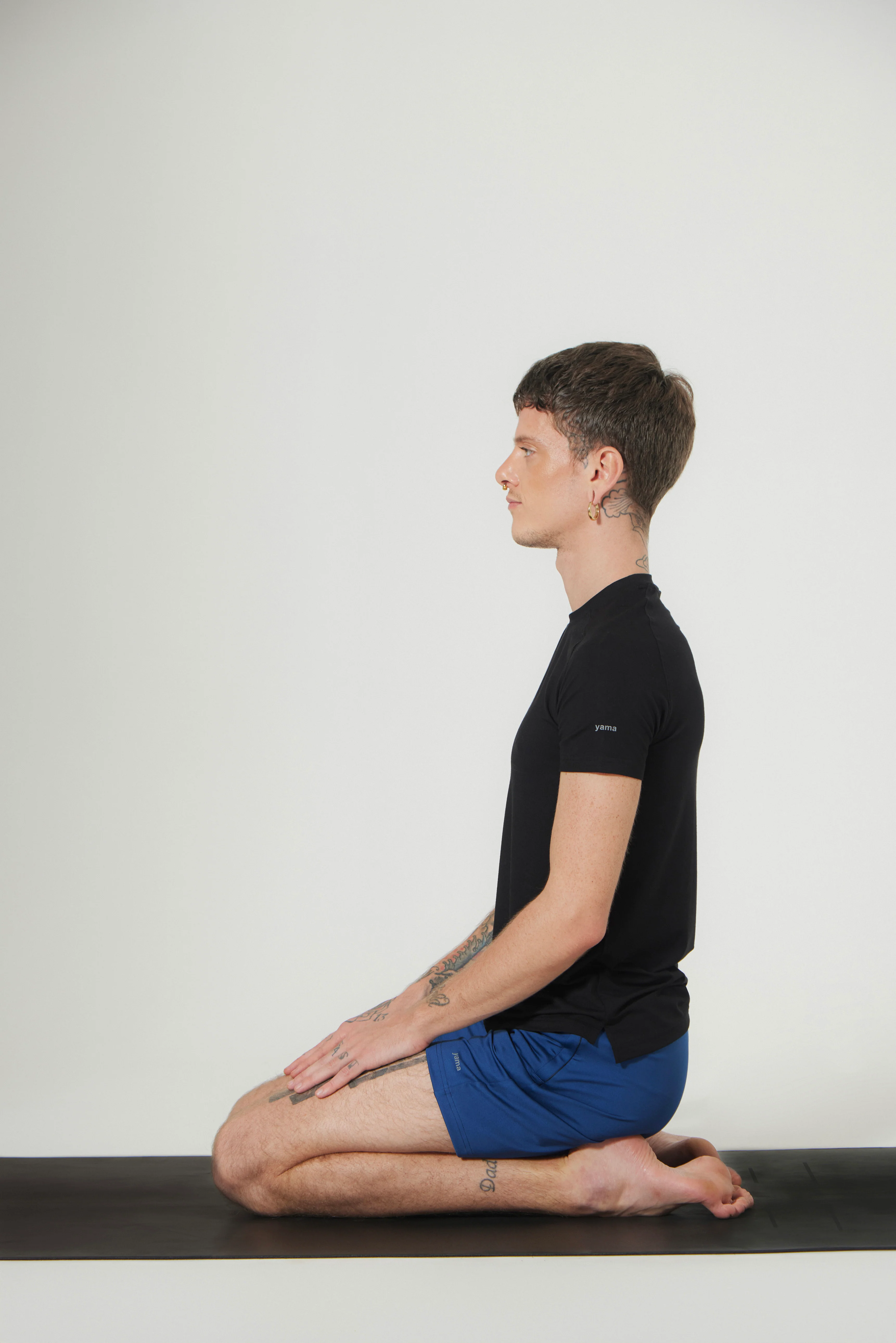 Aero Slim Fit Tee Short Sleeves Midnight Black - Image 5