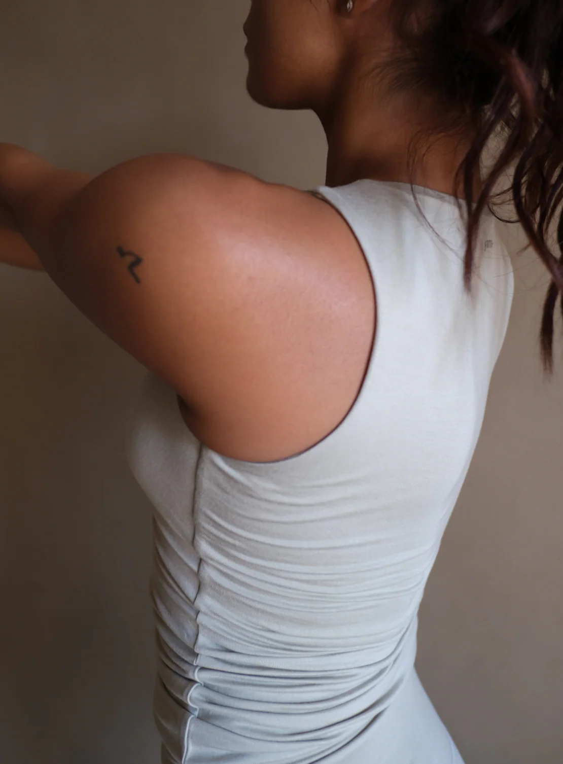 Aero Tank Top Alfa Beige - Image 4