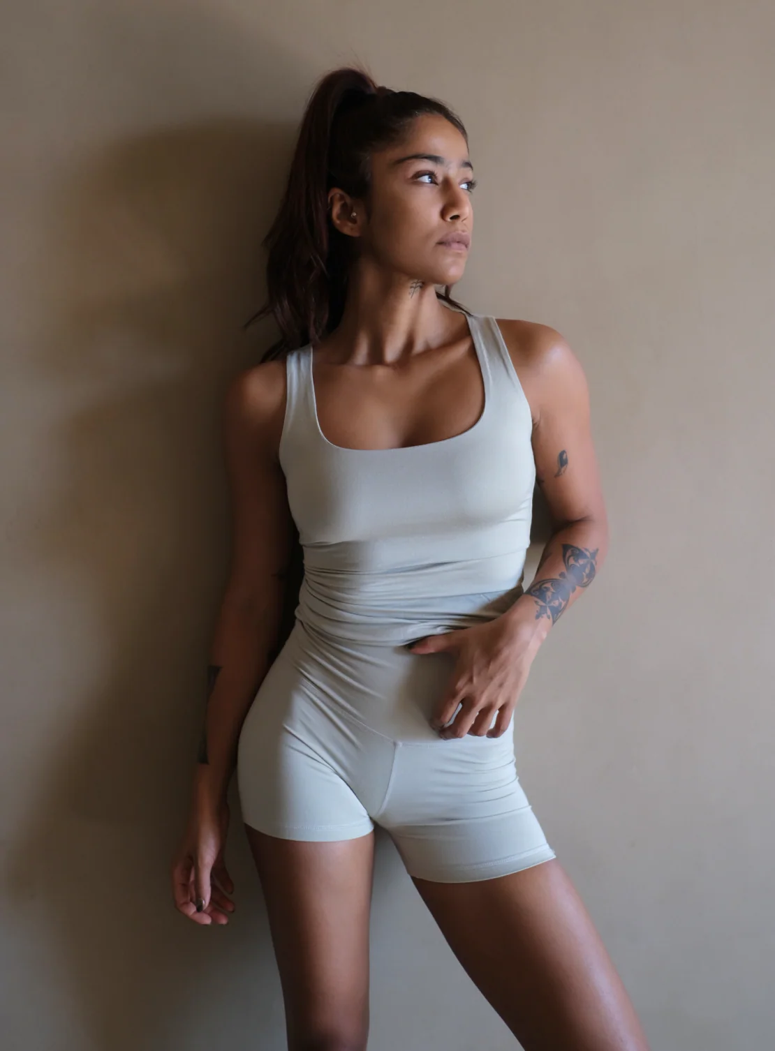 Aero Tank Top Alfa Beige - Image 5