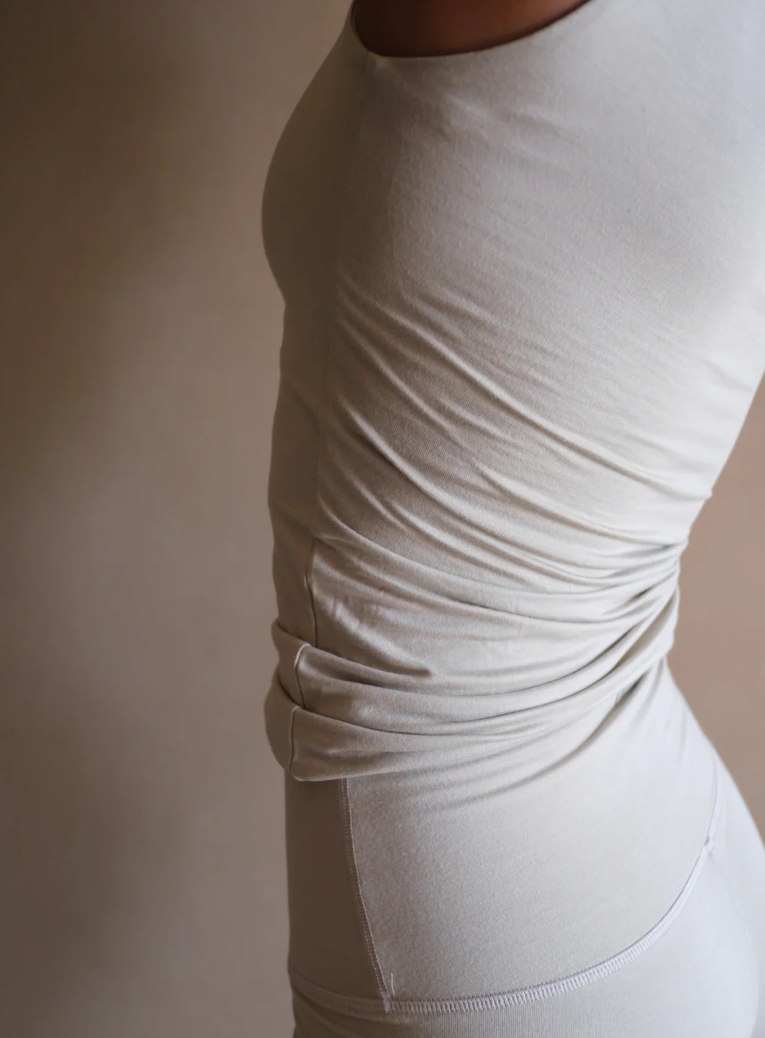 Aero Tank Top Alfa Beige - Image 6