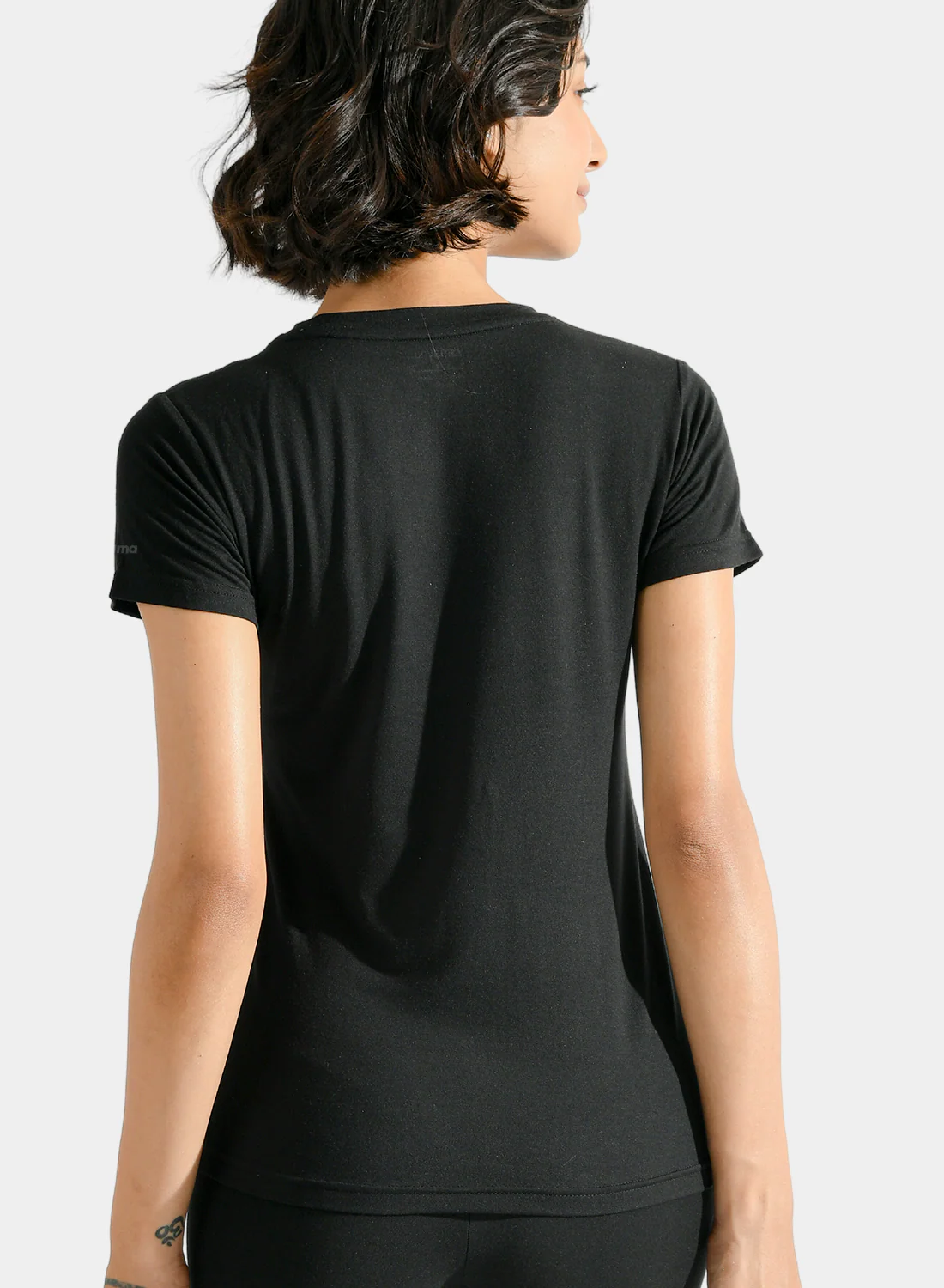 Aero Tee Midnight Black - Image 6