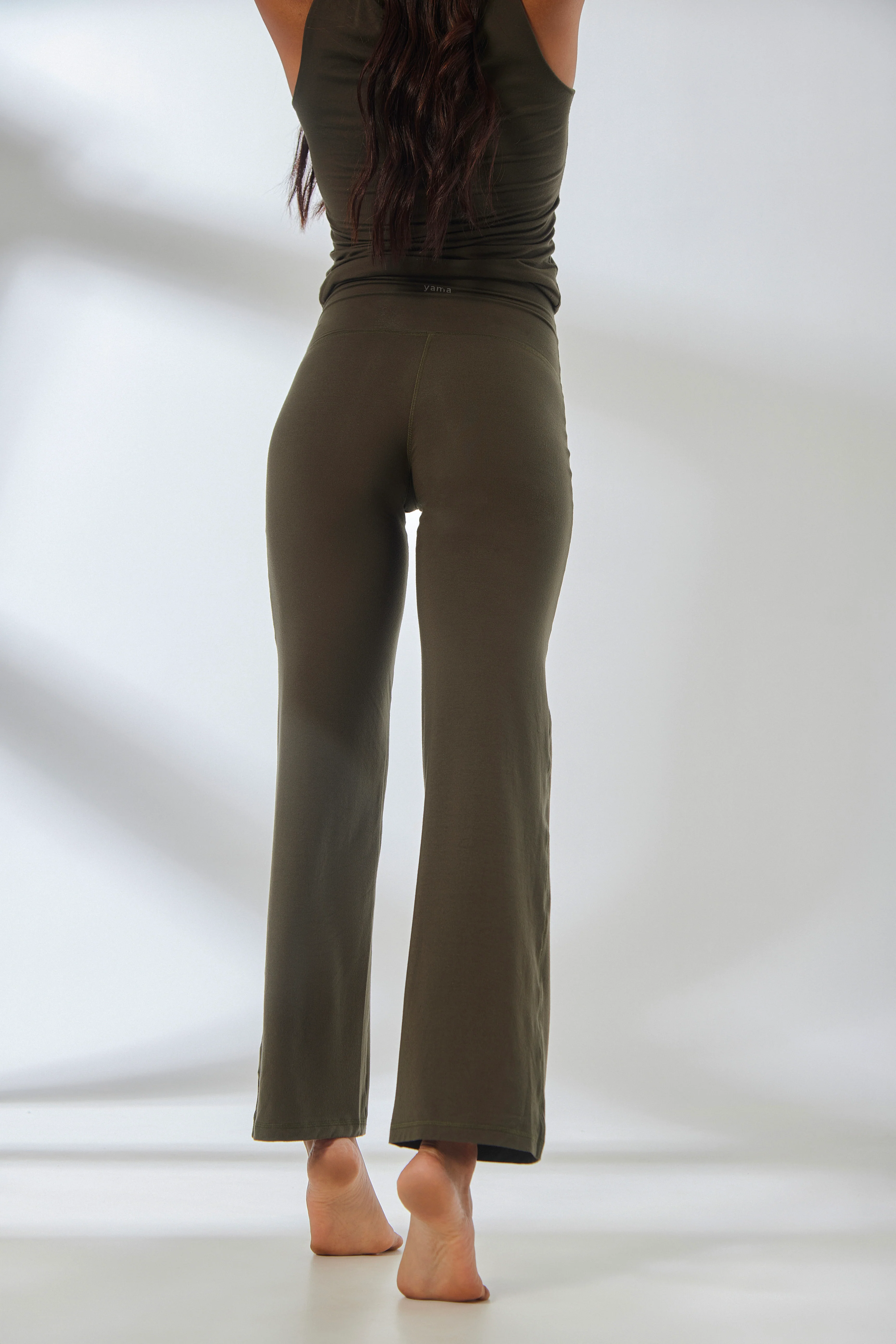 Aero Flared Yoga Pants Olive - Image 4
