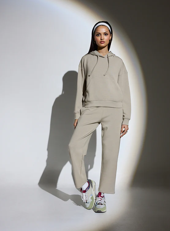 Aeroclouds Wide Leg Retreat Pants Beige - Image 4